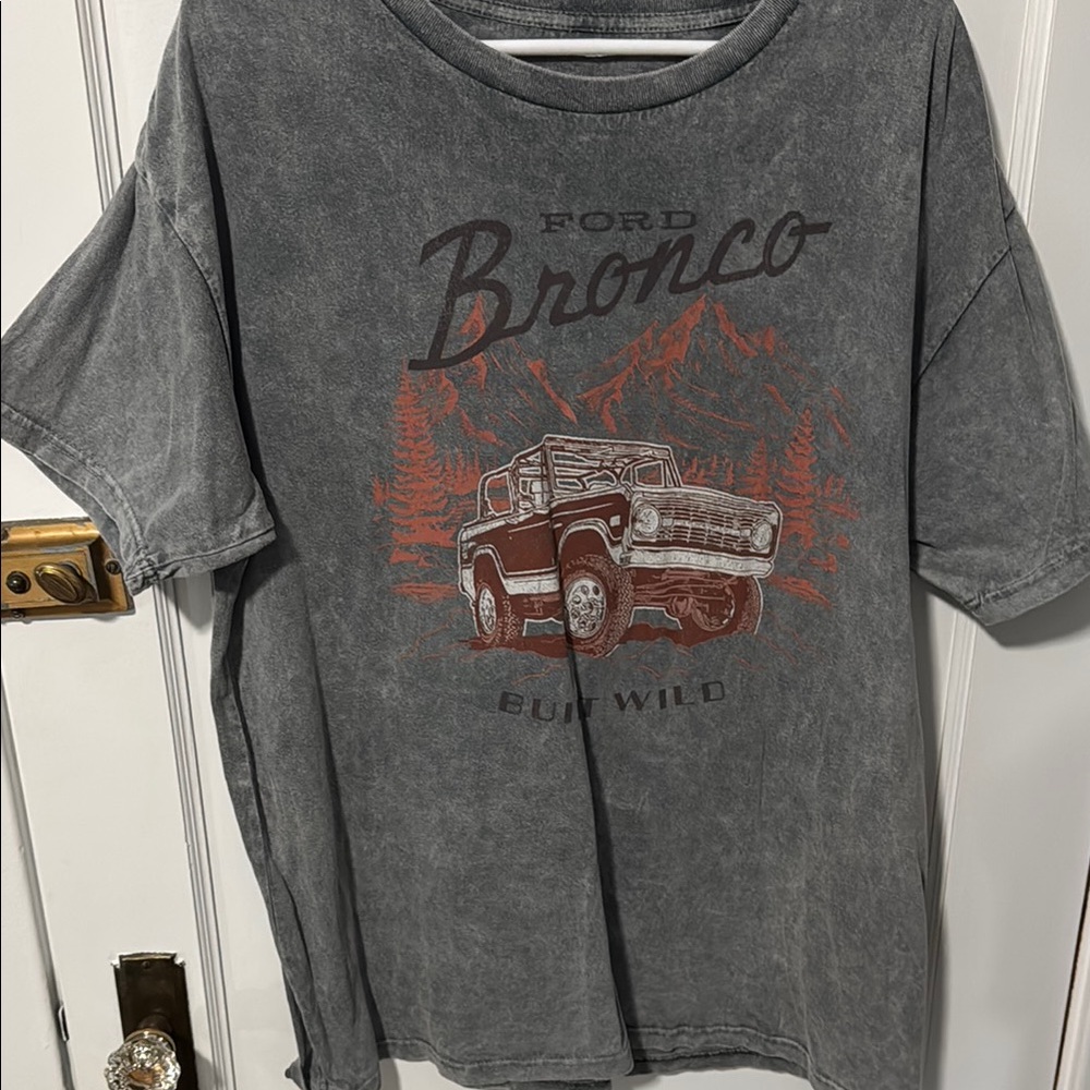 Ford Bronco Gray and Red Short Sleeve Tee